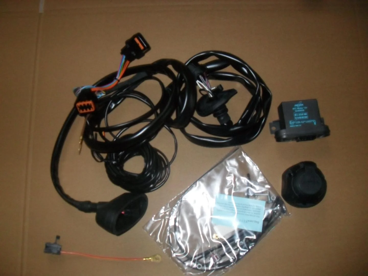 Elektrosatz 7-polig für Ihre Anhängerkupplung