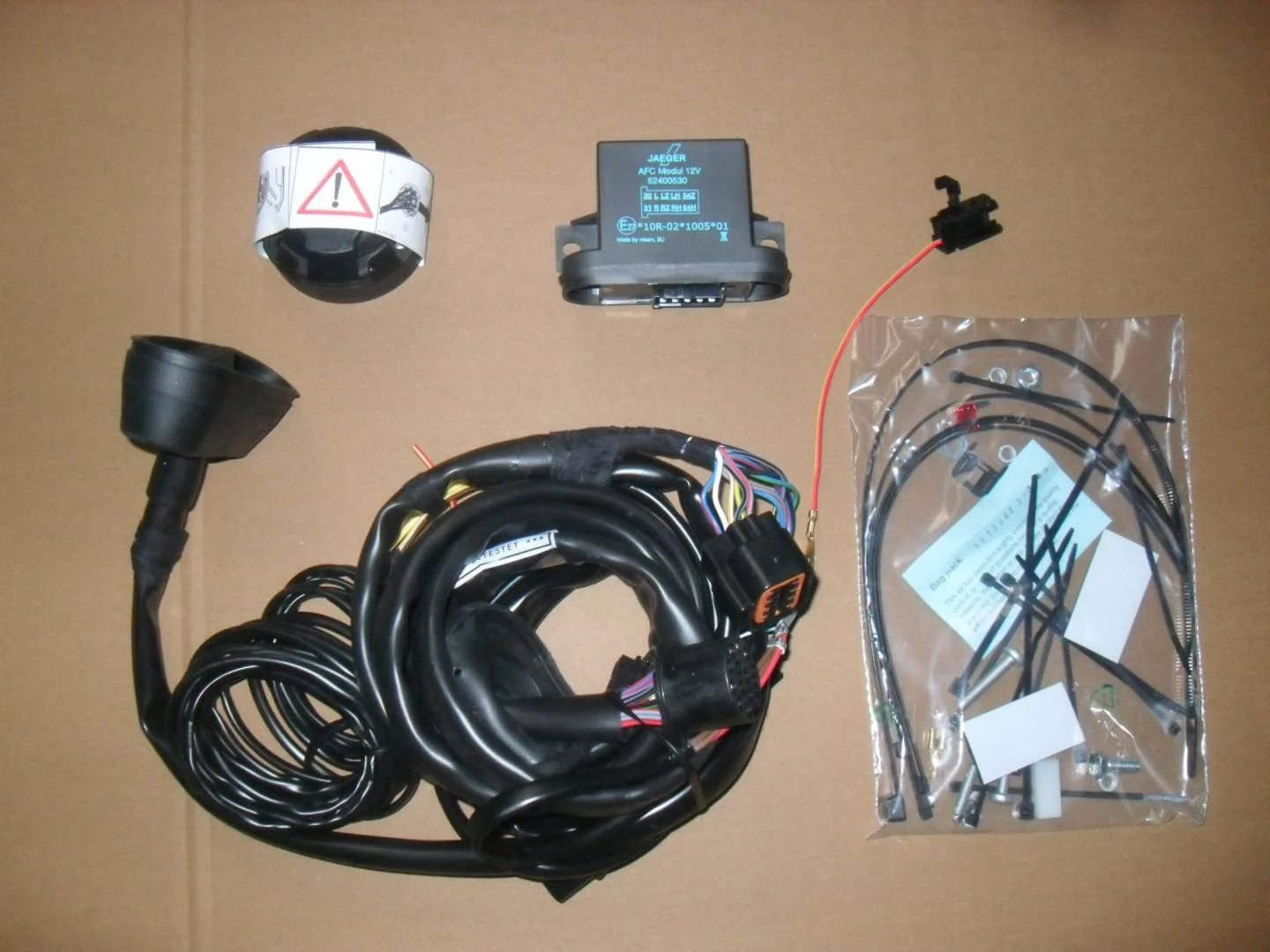 Elektrosatz 13-polig für Ihre Anhängerkupplung - 21130513 | Road Ranger®