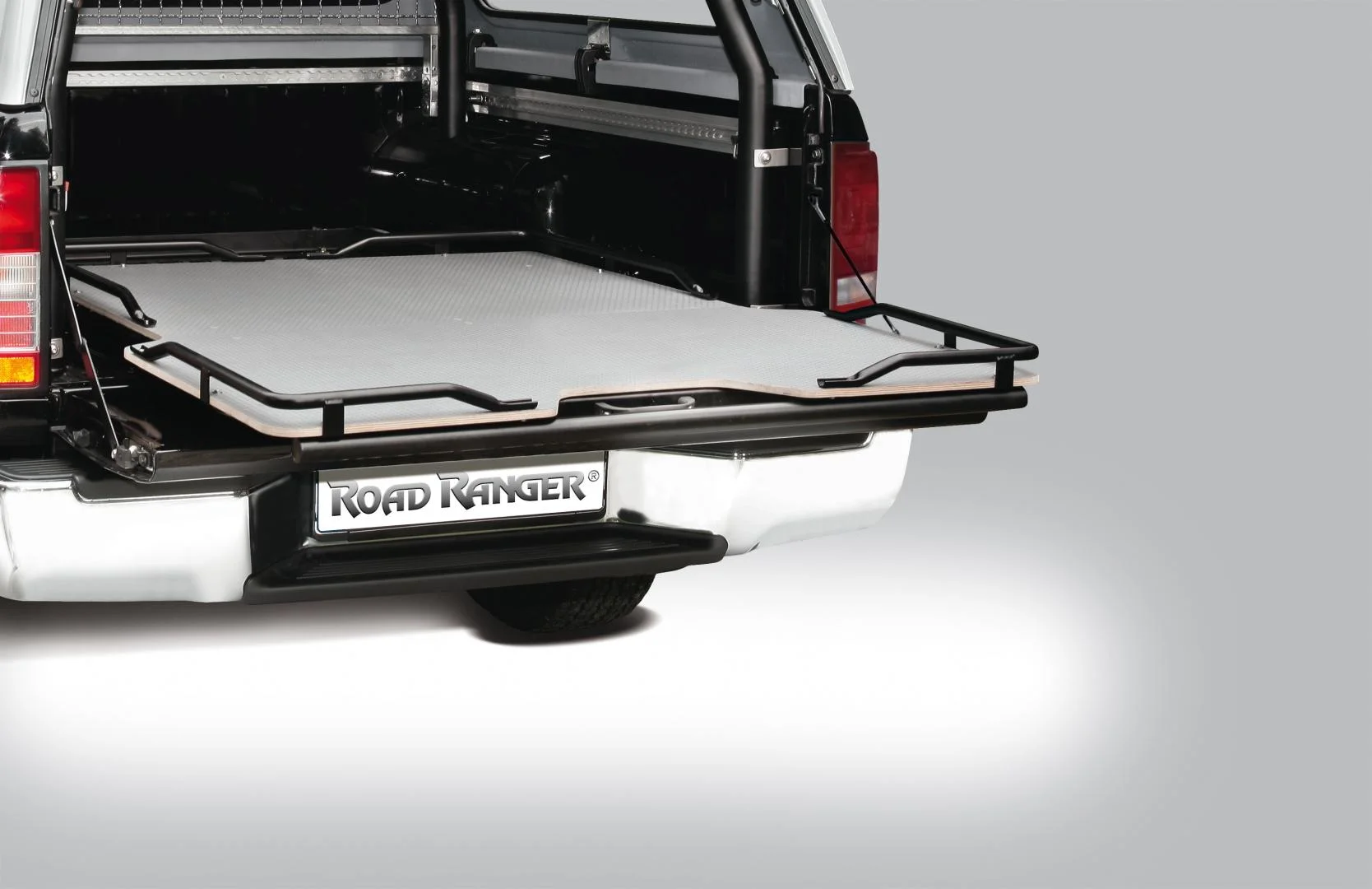 Ausziehbare Ladefläche Ford Ranger PHEV