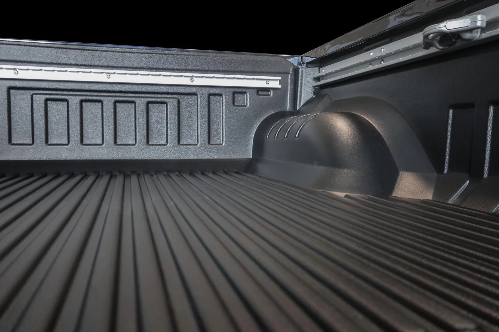 Laderaumschutzwanne Unterkante