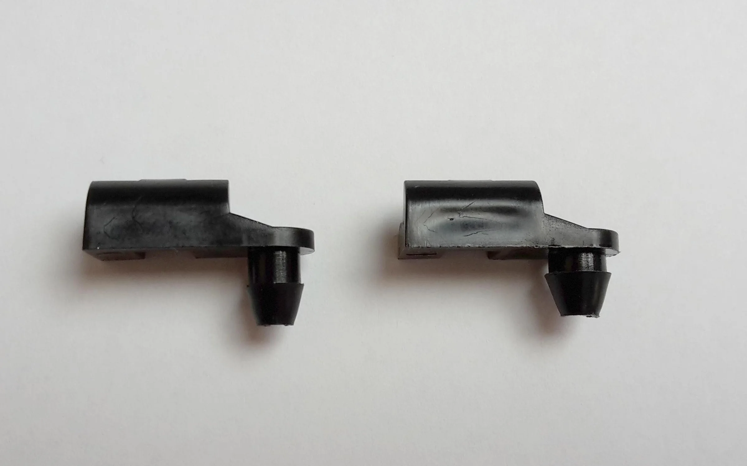 BEFESTIGUNGSHALTER LINKS FUER SY RH05