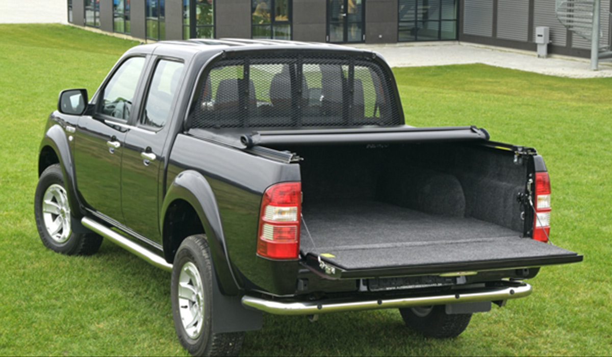 Truck bed covers for pick-up vehicles